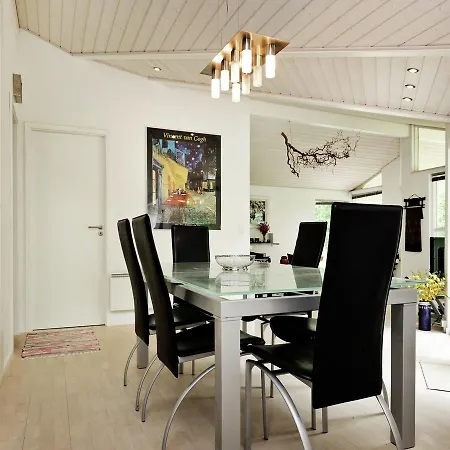 Сasa de vacaciones Three-bedroom Holiday In Frederiksvaerk 3 *