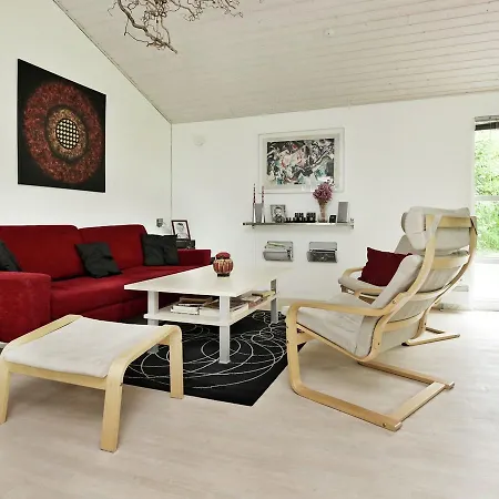 Three-bedroom Holiday In Frederiksvaerk 3 *